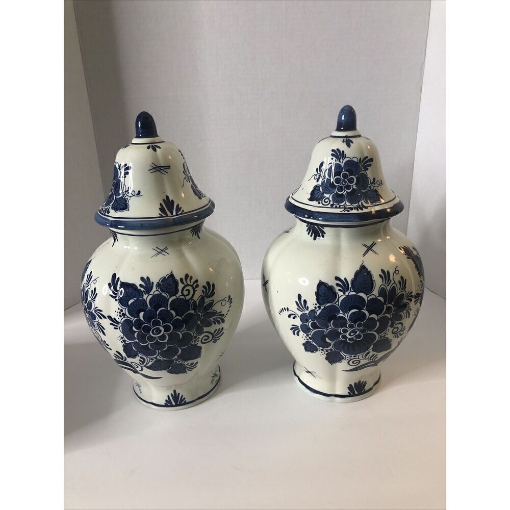 RARE Mid-20th Century Blue White Floral Dutch Blauw Delft Distel Ginger Jar x2